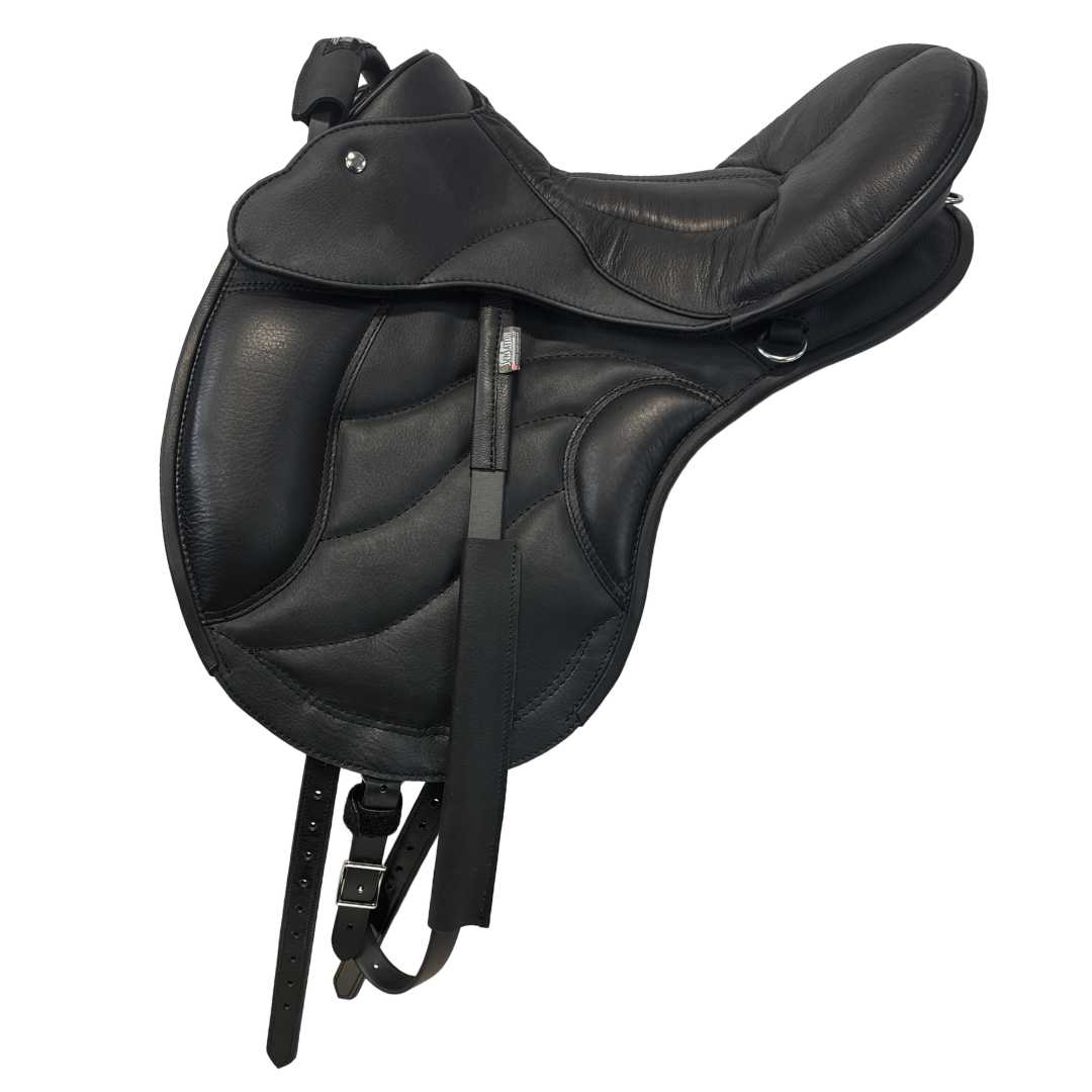 Sensation Ride™ Classic Dressage Trail in all Black with Formal Seat in Smooth